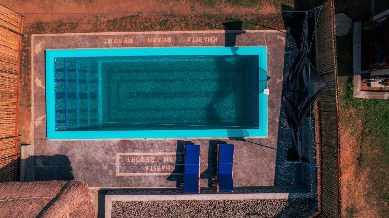 Khabita Beach Resort Lembar  Dış mekan fotoğraf