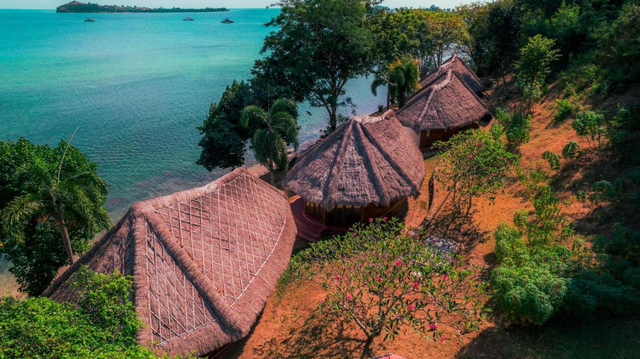Khabita Beach Resort Lembar  Dış mekan fotoğraf